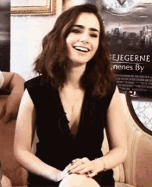 Lily Collins Smiles GIF - Lily Collins Smiles Happy GIFs