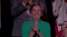 Elizabeth Warren Clap GIF - Elizabeth Warren Clap GIFs
