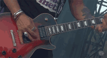 Guitar Guitarist GIF - Guitar Guitarist Slash GIFs