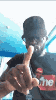 Thomaspogba Deaf Signs GIF - Thomaspogba Deaf Signs GIFs
