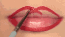 Makeup Lip Liner GIF - Makeup Lip Liner GIFs