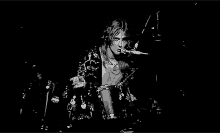 Roger Taylor Queen GIF - Roger Taylor Queen Drummer GIFs