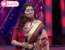 funny expression priyanka super singer host anchor