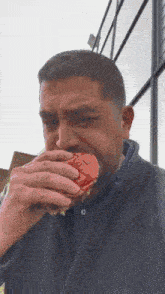 They Had Seasoned These Patties To Perfection With Great Caramelization GIF - They Had Seasoned These Patties To Perfection With Great Caramelization Almost Had Me Commiting GIFs