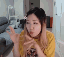 Hachubby Fingers GIF