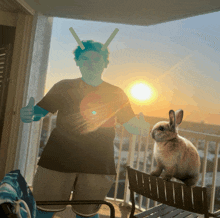 Evan Bunny GIF - Evan Bunny Alien GIFs