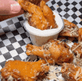 Chicken Wings Ranch GIF - Chicken Wings Ranch Garlic Parmesan Chicken Wings GIFs
