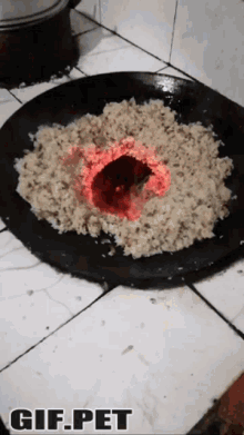 Cook Burn GIF - Cook Burn Hole GIFs
