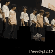 Danwoon Kpop GIF - Danwoon Kpop Concert GIFs