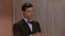Jerry Lewis Typing GIF - Jerry Lewis Typing Smile GIFs