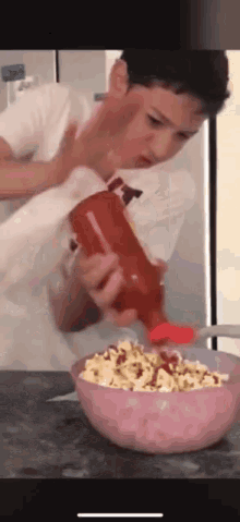 Tapatio Hot Sauce GIF - Tapatio Hot Sauce Tapping GIFs