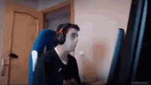 GIF