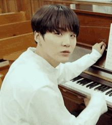 Yoongi Piano Suga Piano GIF - Yoongi Piano Suga Piano Yoongi Cute GIFs