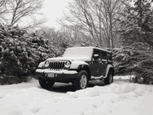 car snow jeep winter