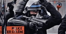 Police En Colere Spin GIF - Police En Colere Spin GIFs