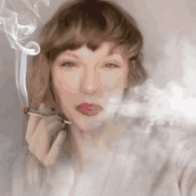 Taylor Swift High GIF - Taylor Swift High Stoned GIFs