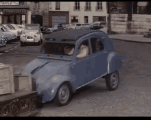 GIF