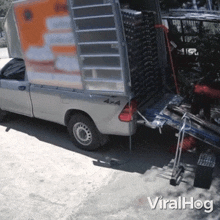 Eggs Fall From Delivery Truck Viralhog GIF