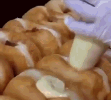 Donuts Cream GIF - Donuts Cream Nut GIFs