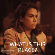 What Is This Place Carson Shaw GIF - What Is This Place Carson Shaw A League Of Their Own GIFs