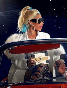 Nicki Minaj She For Keeps GIF - Nicki Minaj She For Keeps Music Video GIFs