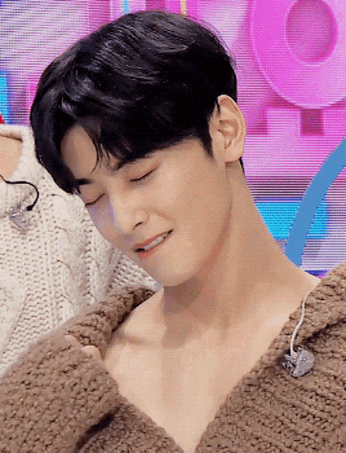 Lee Dongmin Cha Eunwoo GIF Lee Dongmin Cha Eunwoo Astro Discover Share GIFs