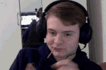 Jonathan Karim GIF