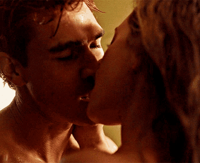 archie and betty kissing