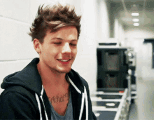 Louis Tomlinson One Direction GIF - Louis Tomlinson One Direction Cute GIFs