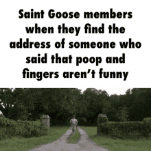 Saint Goose Run GIF - Saint Goose Run Forrest Gump GIFs