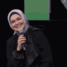 Siti Nurhaliza Siti GIF - Siti Nurhaliza Siti Laughing GIFs