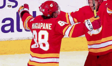 Calgary Flames Andrew Mangiapane GIF - Calgary Flames Andrew Mangiapane Elias Lindholm GIFs