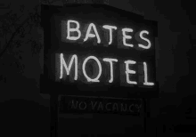 Bates Motel Neon GIF - Bates Motel Neon Light GIFs