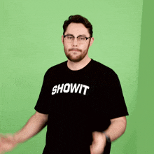 Showit Well Done GIF - Showit Well Done You Got It GIFs