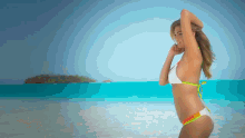 Kate Bikini GIF - Kate Bikini GIFs