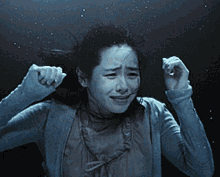 Underwater Woman GIF - Underwater Woman Trapped GIFs