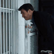 Peeking In The Window Supervisory Special Agent Remy Scott GIF - Peeking In The Window Supervisory Special Agent Remy Scott Fbi Most Wanted GIFs