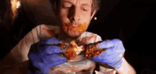 Hot Wings GIF - Chicken Wings Eating Chicken Wings Eating GIFs