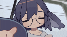 a cartoon drawing of a girl with glasses