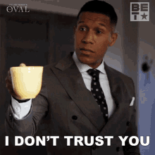 I Dont Trust You Donald Winthrop GIF - I Dont Trust You Donald Winthrop The Oval GIFs