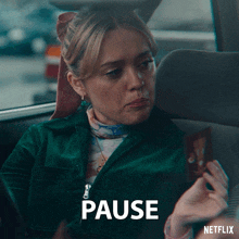 Pause Aimee Gibbs GIF - Pause Aimee Gibbs Sex Education GIFs
