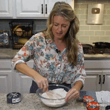 Stirring Jill Dalton GIF - Stirring Jill Dalton The Whole Food Plant Based Cooking Show GIFs