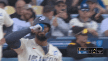 a baseball player with the letter s on his jersey