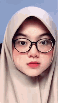 Cute Hijab GIF - Cute Hijab Indo GIFs