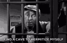 Hermitize Earnest Bass GIF - Hermitize Earnest Bass Jail GIFs