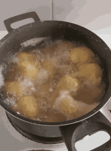 Potato Boiling Potato GIF - Potato Boiling Potato Potato Boiling GIFs