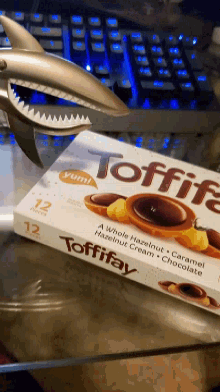 GIF