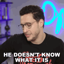 He Doesnt Know What It Is Mikhail Varshavski GIF - He Doesnt Know What It Is Mikhail Varshavski Doctor Mike GIFs
