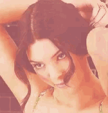 Kendall Jenner Cute GIF - Kendall Jenner Cute Hairfix GIFs