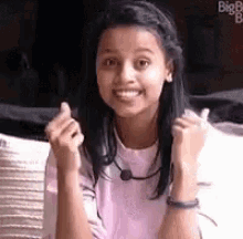 Gleici Thumbs Up GIF - Gleici Thumbs Up Bbb GIFs